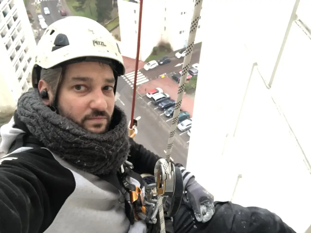 Jérôme, cordiste en intervention